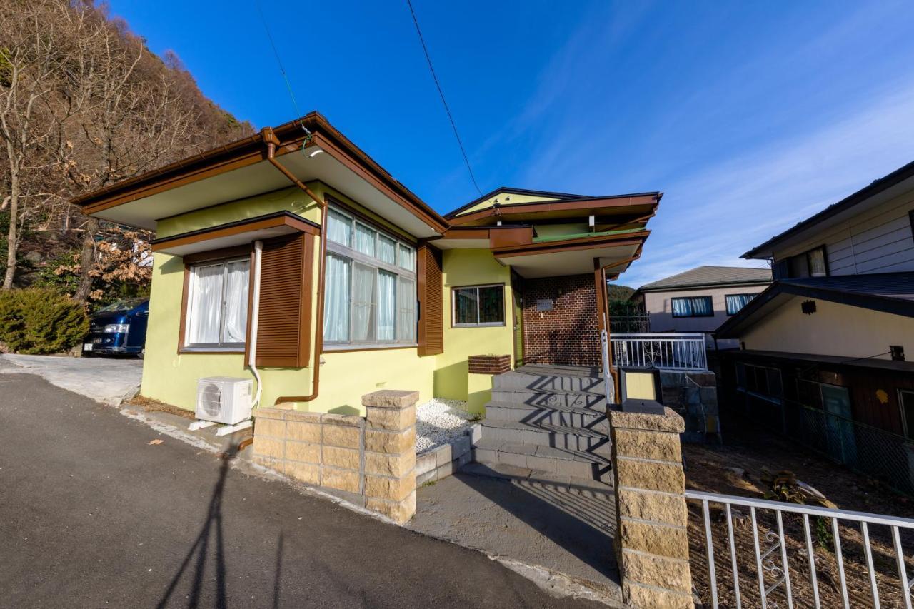 Villa Rakuwa Bettei Fujikawaguchiko Exterior foto
